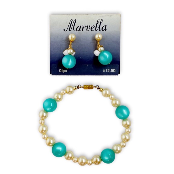 VTG Marvella Faux Pearl Aqua Moonglow Lucite Beaded Bracelet Clip Earrings Set - Picture 1 of 4